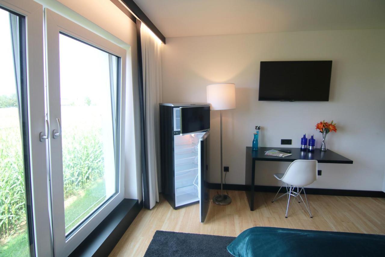 Bg By Wmm Hotel